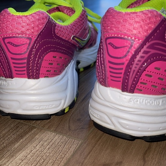 Saucony oasis women’s size 7.5 running shoes - Picture 6 of 12